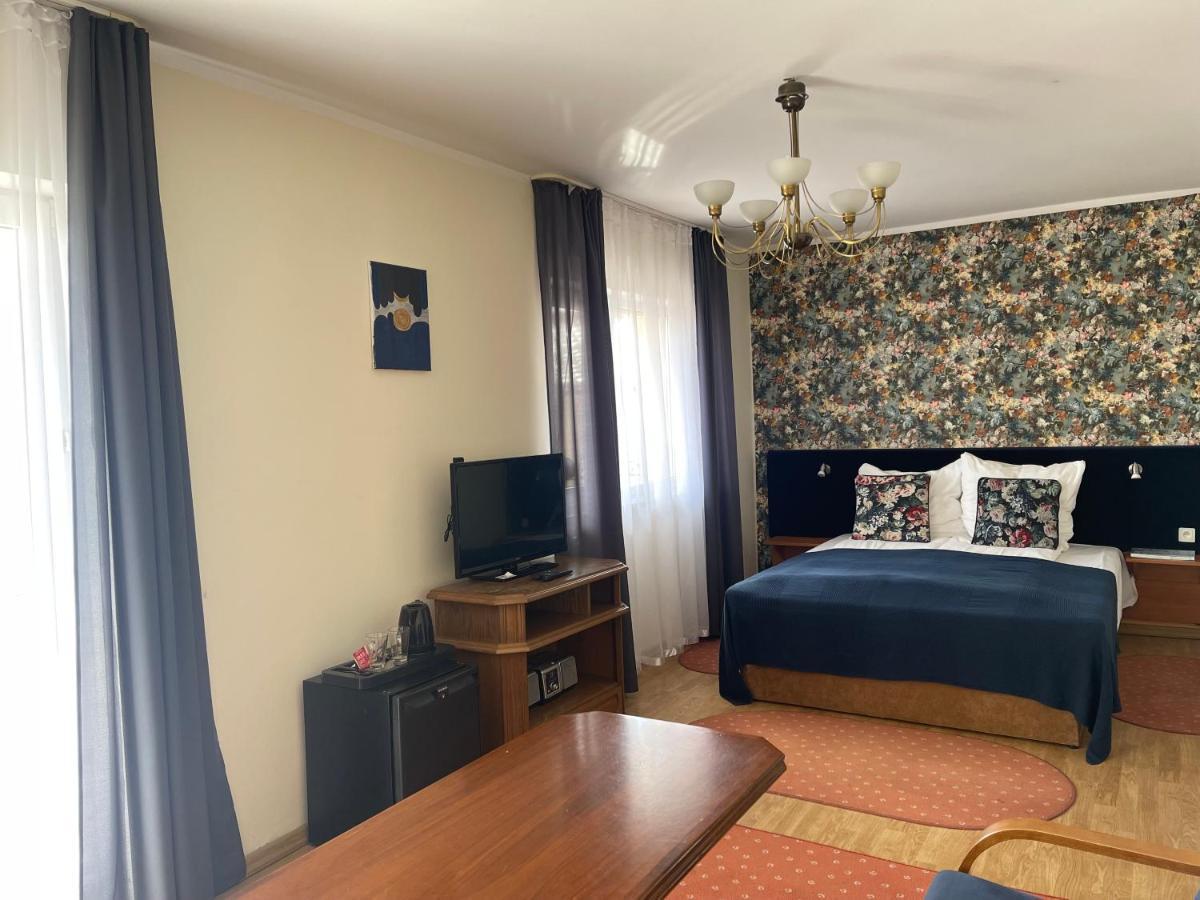 Golabek Leba Otel Dış mekan fotoğraf