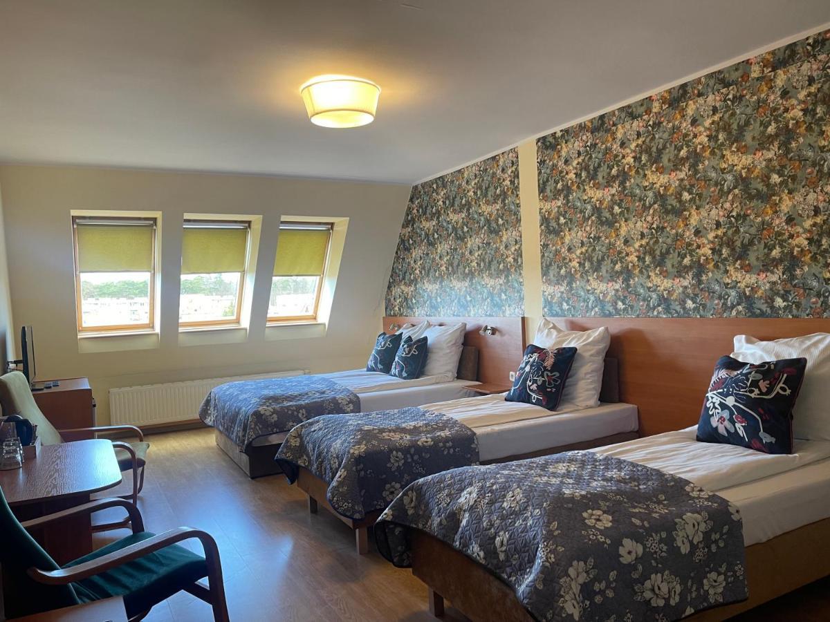 Golabek Leba Otel Dış mekan fotoğraf