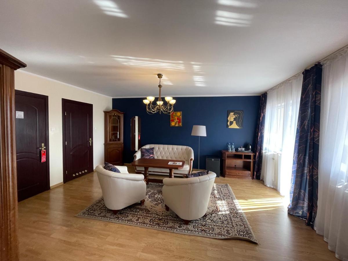 Golabek Leba Otel Dış mekan fotoğraf